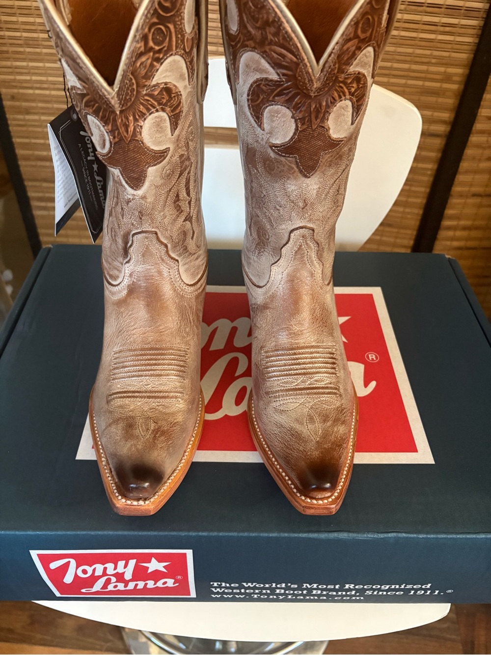 Tony Lama Lomita Dusty White 10” Western Boot - Picture 4 of 13